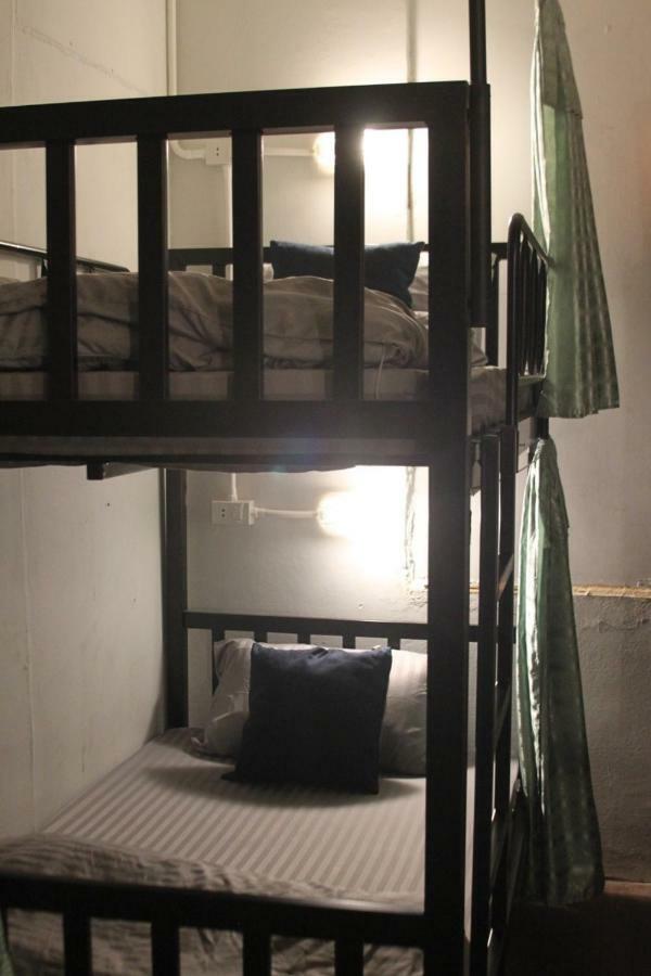 Smart Hostel Чіангмай Екстер'єр фото